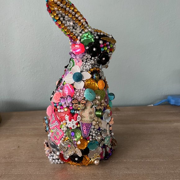 EASTER BUNNY - Picture 3 of 5